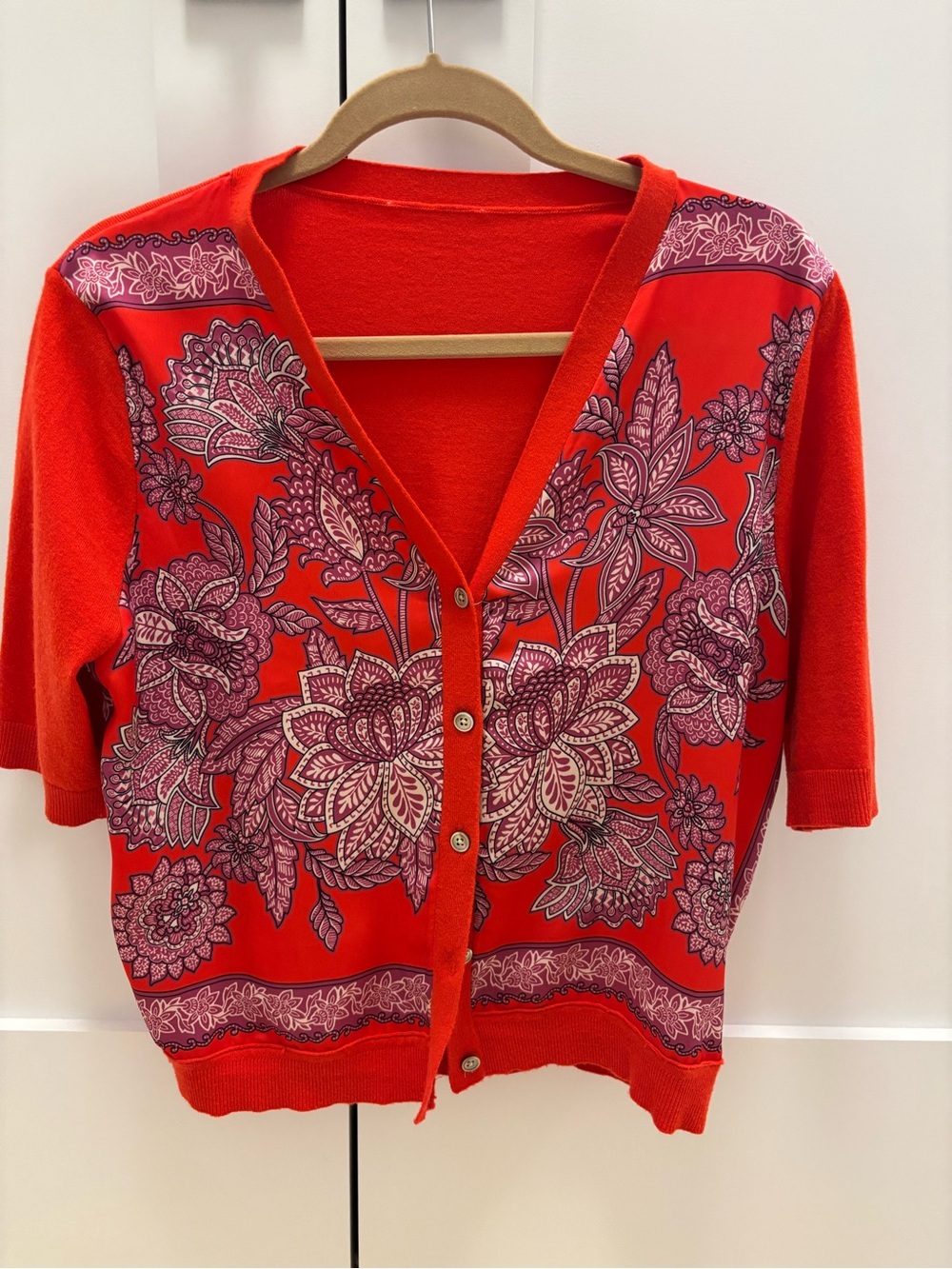 Red Floral Button-Front Women's Sweater Cardigan